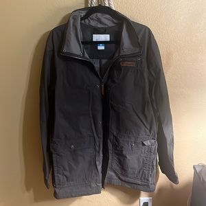 Mens Columbia Rain Jacket -large